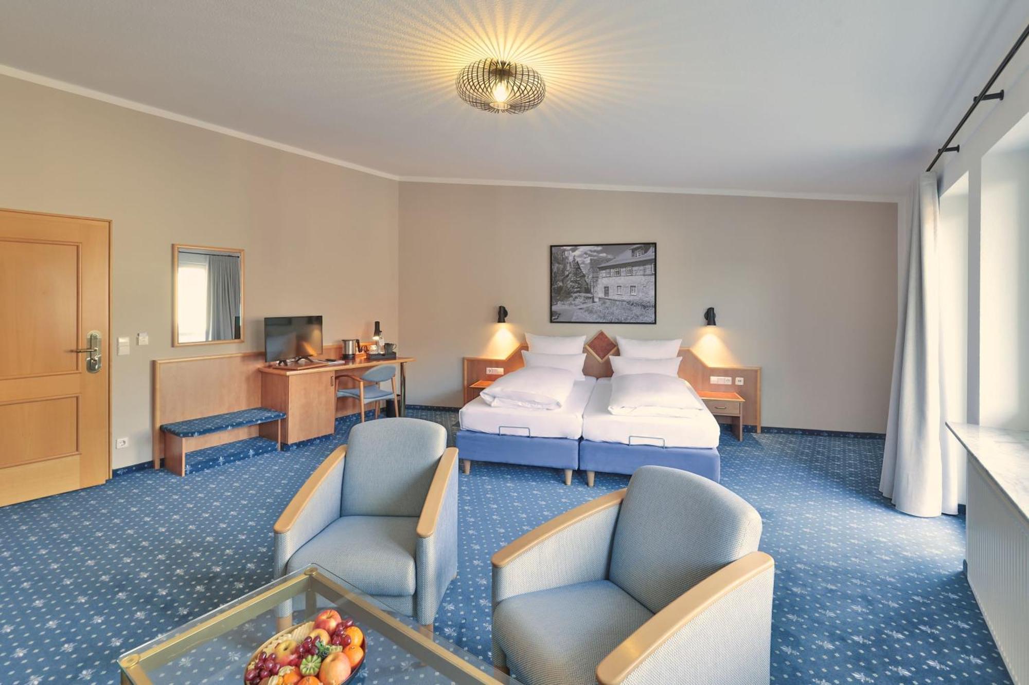 Hotel Wuerttemberger Hof エーリンゲン エクステリア 写真