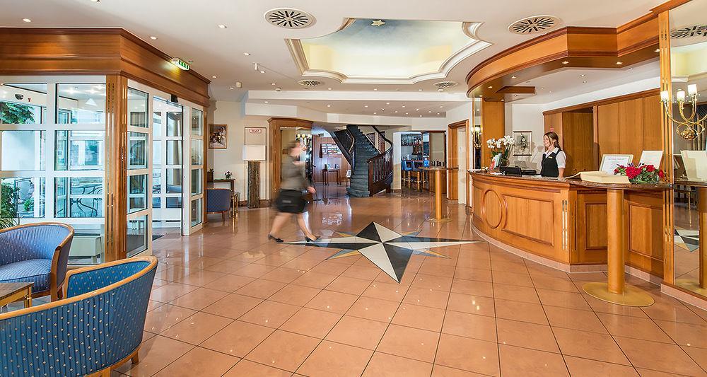 Hotel Wuerttemberger Hof エーリンゲン エクステリア 写真
