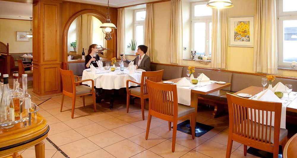 Hotel Wuerttemberger Hof エーリンゲン エクステリア 写真