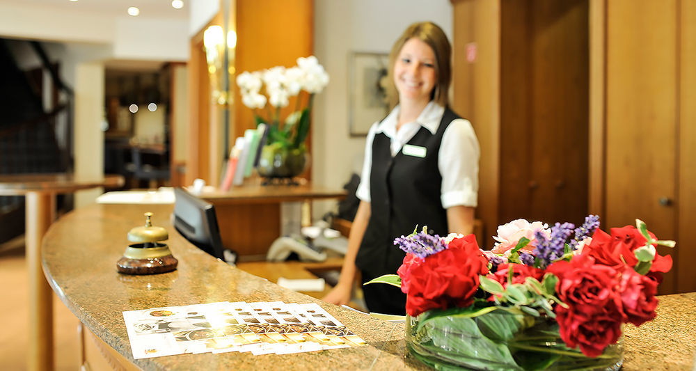 Hotel Wuerttemberger Hof エーリンゲン エクステリア 写真